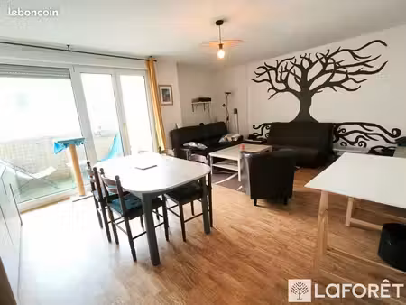appartement 3 pièces 75 m²