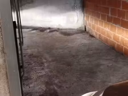garage fermé en sous sol 18m2