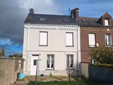 maison avec 3 chambres