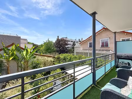 nanterre proche centre et limite rueil-malmaison