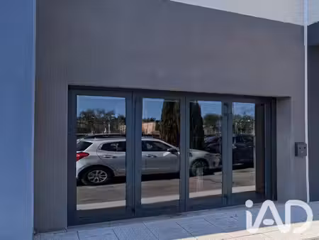 vente local commercial 90 m²
