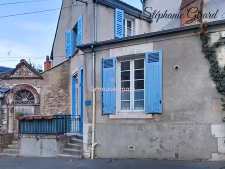 orléans centre historique - maison de charme 95 m² avec terrasse
