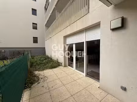 appartement givors 2 pieces de 41.88 m2+parking+rez de jardin vendu loue