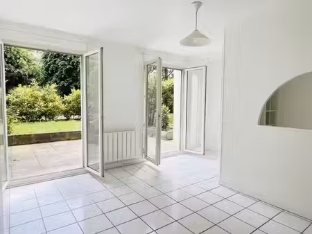 appartement 1 pièce - 30.77m² lyon 7e arrondissement (69007)