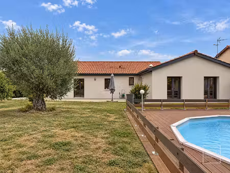 maison de luxe à vendre à montanay