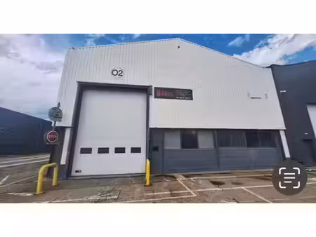 location entrepôt le cheylas 38570 300m²