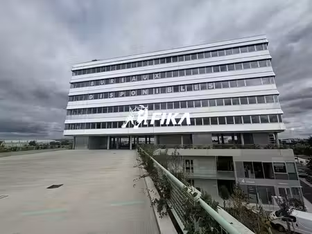 location bureaux 760m² à 3800m²