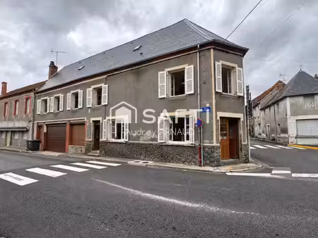 ancien hôtel-bar de caractère  potentiel à révéler