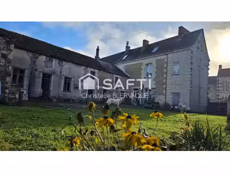 maison de caractère avec dépendances et potentiel à lésigny