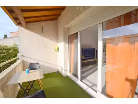 appartement t3 duplex de 82 m² avec terrasse à mauguio