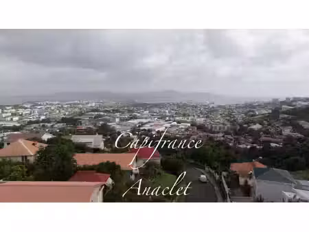 à vendre – ensemble immobilier de 3 appartements indépendants avec piscine