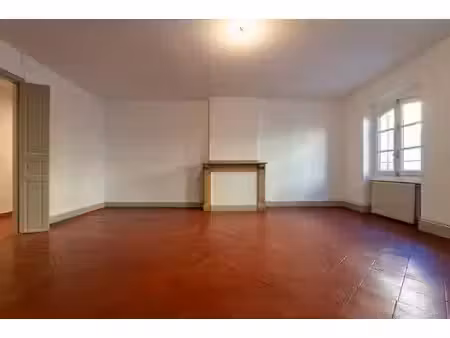 carcassonne - bastide saint-louis - à louer appartement de caractère t4 125m² traversant  