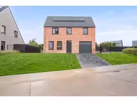 prachtige alleenstaande nieuwbouwwoning te hooglede
