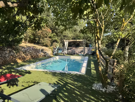 maison de 126 51 m² à la roquebrussanne