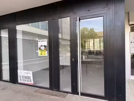 local commercial 73m2 en plein coeur d’illkirch