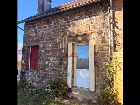 petite maison en pierre entre egletons et marcillac