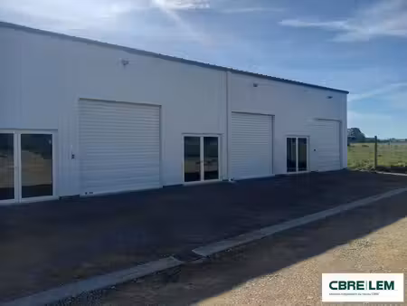 location local d'activités bretteville sur odon 300 m²