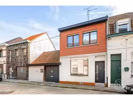 vastgoedmakelaar sinds 2009