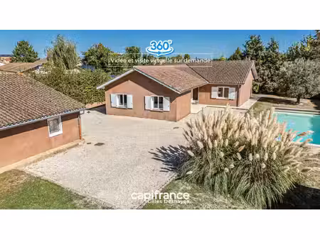 proche de chatillon  tout de plain-pied – 3 chambres – piscine 12 × 4 – 78 6 m² de dépenda