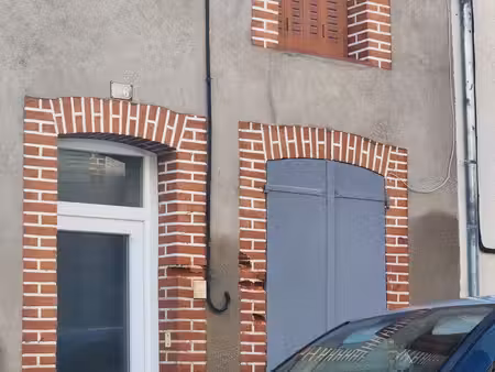 maison de village à brienon-sur-armançon (89210)