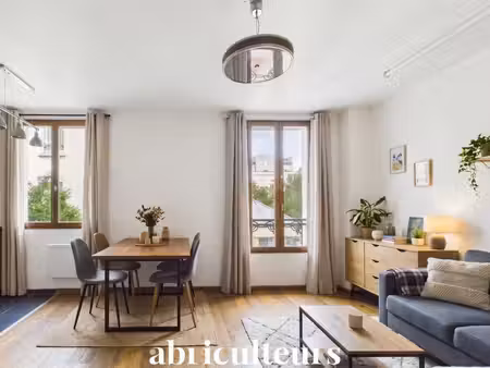 appartement 2 pièces traversant en vente à saint-denis 93210