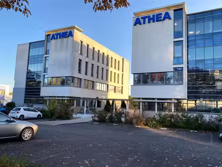 location bureau rennes 165 m²