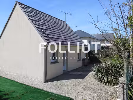 a vendre 50590 / maison plain pied hauteville sur mer / 300m de la mer