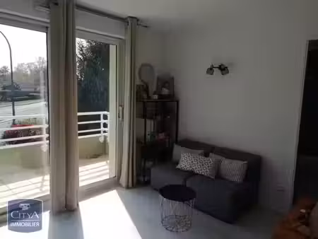 appartement à louer 2 pièces 29.16 m² - pau (64) - 560€