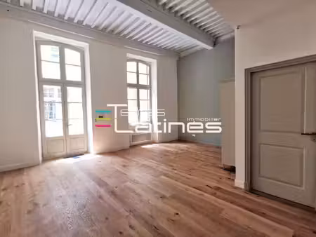 location appartement 1 pièce 37m² nimes 30000