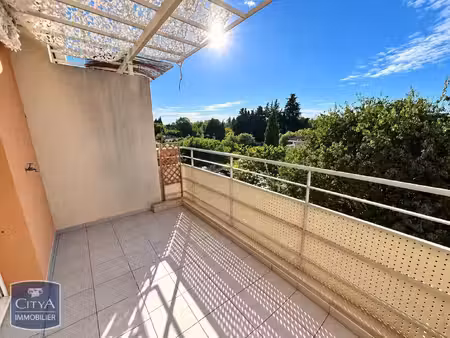 appartement à louer 2 pièces 36.45 m² - salon-de-provence (13) - 645€