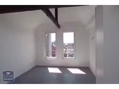 appartement à louer 2 pièces 45.87 m² - saint-quentin (02) - 500€