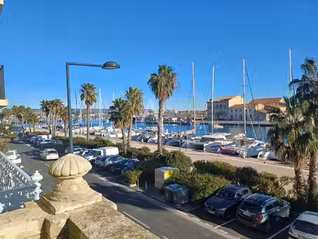 location appartement 6 pièces 166m²