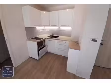 appartement à louer 2 pièces 41.8 m² - longvic (21) - 665€