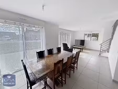 maison à louer 5 pièces 104.55 m² - plumergat (56) - 1 134€