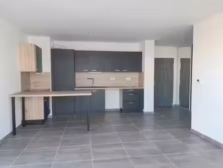 appartement t3 de 63 m2 - a louer - residence vill harmonie