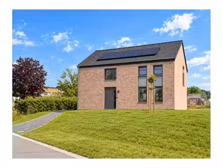 maison à vendre à rue du centenaire 8 feschaux (rwc43724)