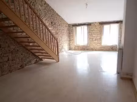 location appartement 3 pièces 119m² pont de vaux 01190