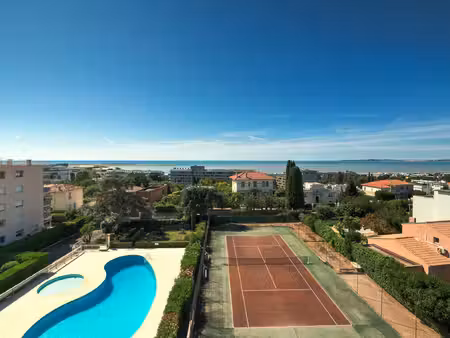 appartement 4p - toit terrasse - tzanck saint laurent du var