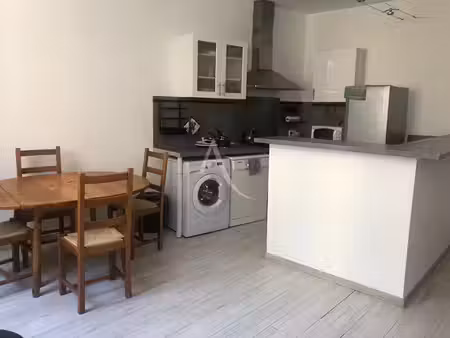 location appartement 3 pièces 58m2 pau 64000 - 590 € - surface privée