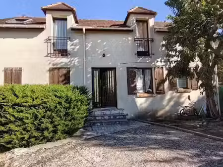 vente appartement 1 pièce 21.1 m² à saint-ouen-l'aumône (95310)  89 000 €
