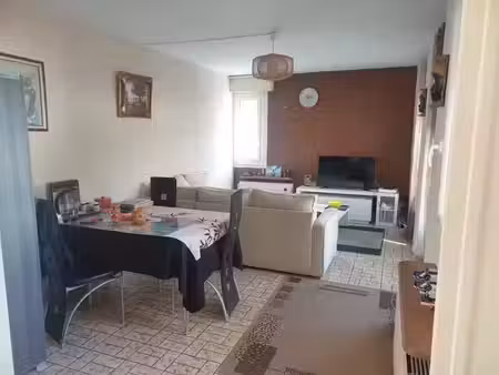 vente appartement 4 pièces 84 m² à vierzon (18100)  79 000 €