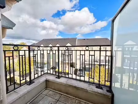 vente appartement 1 pièce 33 m² à villeneuve-saint-denis (77174)  155 000 €