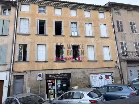 prestigieux immeuble de rapport en vente à carpentras  provence-alpes-côte d'azur