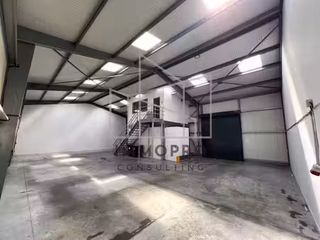 location entrepôt bourg achard 27310 240m²