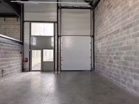 location local d’activités genas 69740 119m² à 429m²