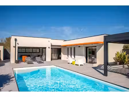 maison contemporaine avec piscine