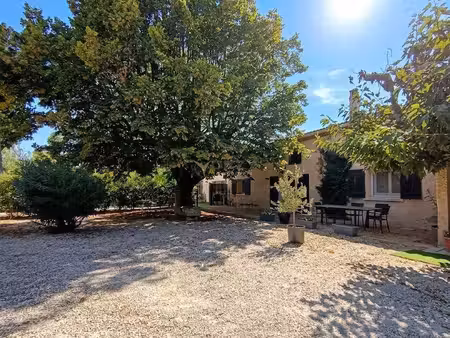 maison de prestige de 194 m2 en vente saint-rémy-de-provence  provence-alpes-côte d'azur