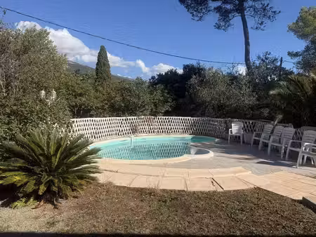 maison de 4 pièces de luxe en vente à roquefort-les-pins  provence-alpes-côte d'azur