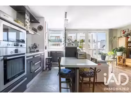 appartement à paris (75019)