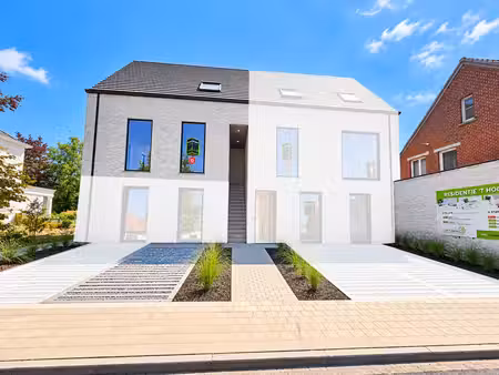 appartement te koop in hooglede met 3 slaapkamers